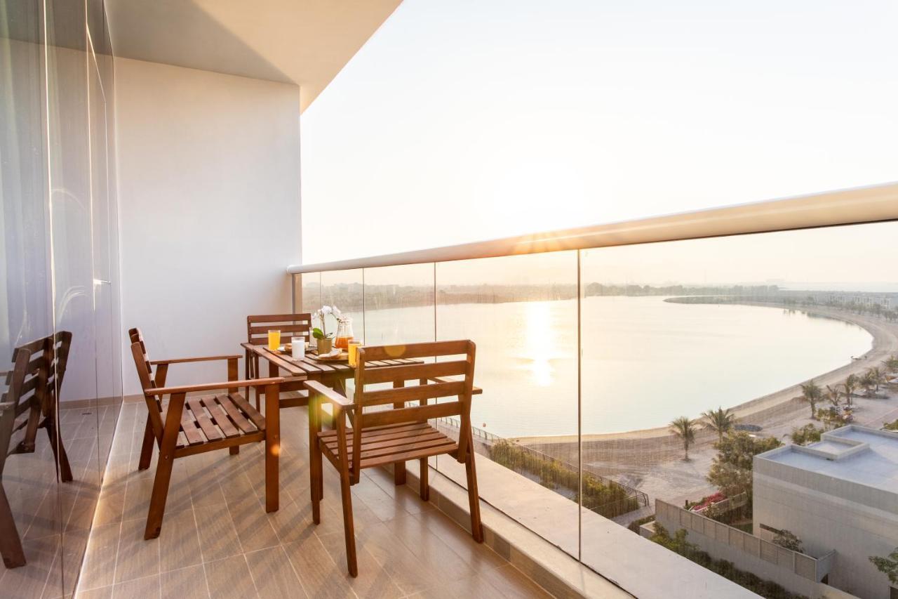 Live In The Middle Of Lagoons And Sea Ras al-Khaimah Exterior foto