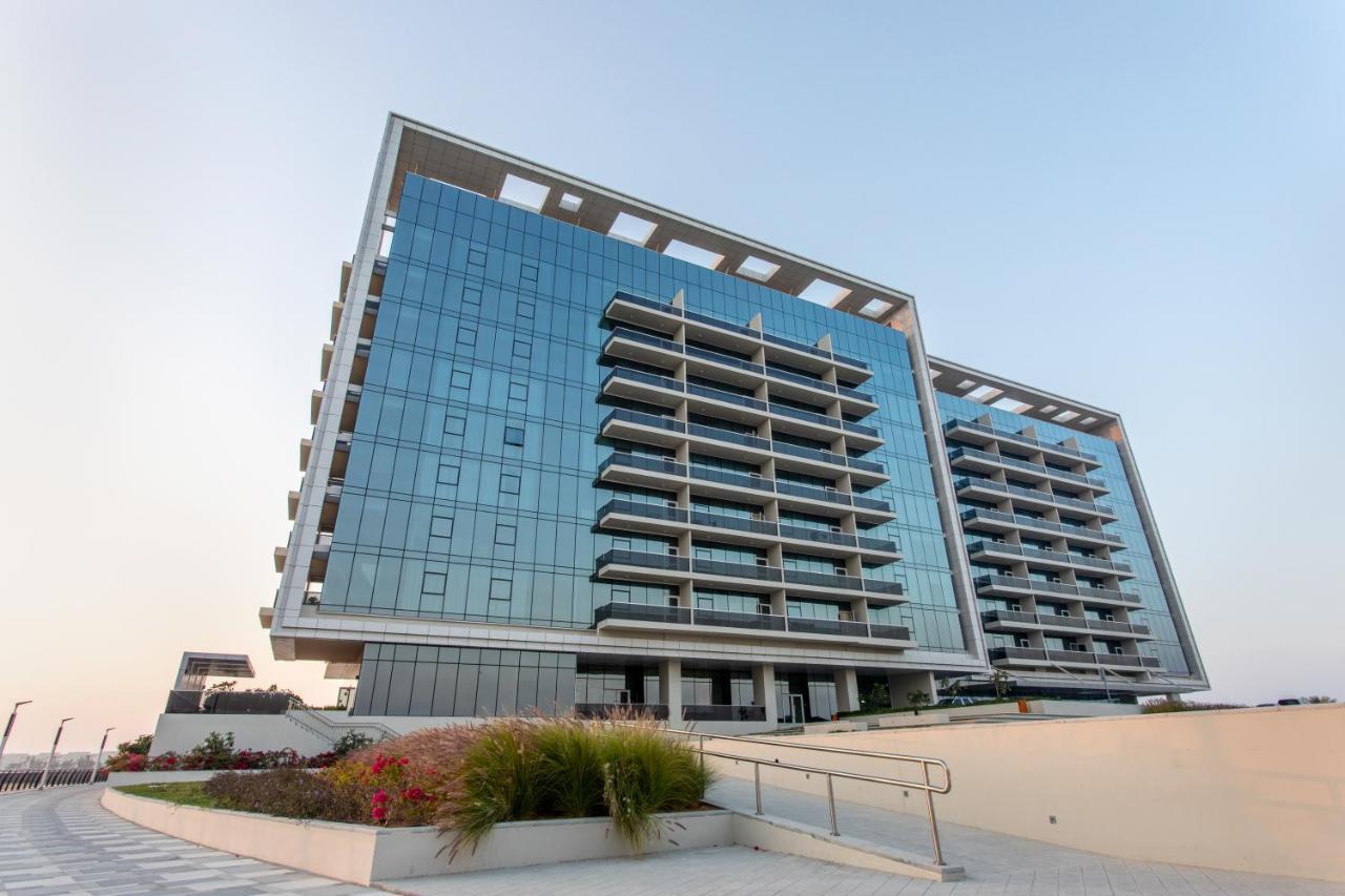 Live In The Middle Of Lagoons And Sea Ras al-Khaimah Exterior foto